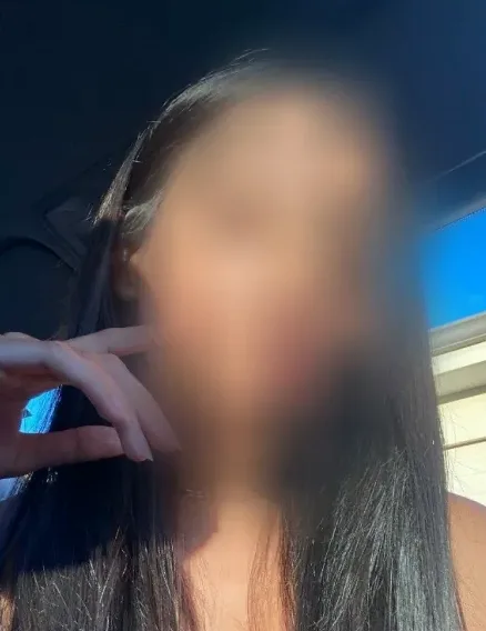 Nadine, 20